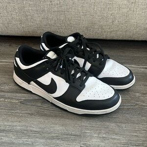 Now Dunk Pandas size 11